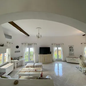 Ocean Garden, 4 Units By The Ocean Apartament